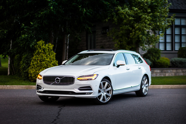 Volvo V60 wagon model