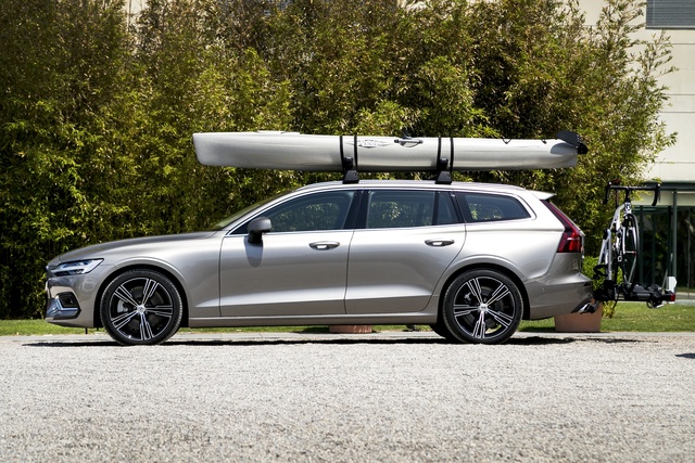 Volvo V60 wagon restyling