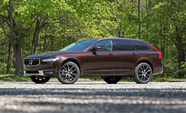Volvo V90 Cross Country wagon photo Volvo V90 Cross Country modern model
