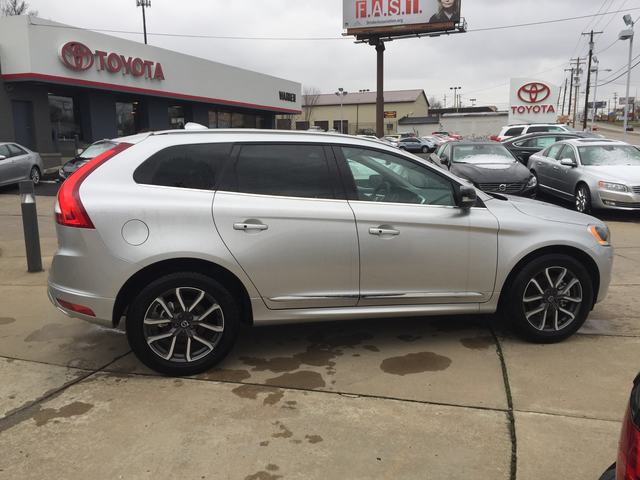 Volvo XC60 interior restyling Volvo XC60 reviews big