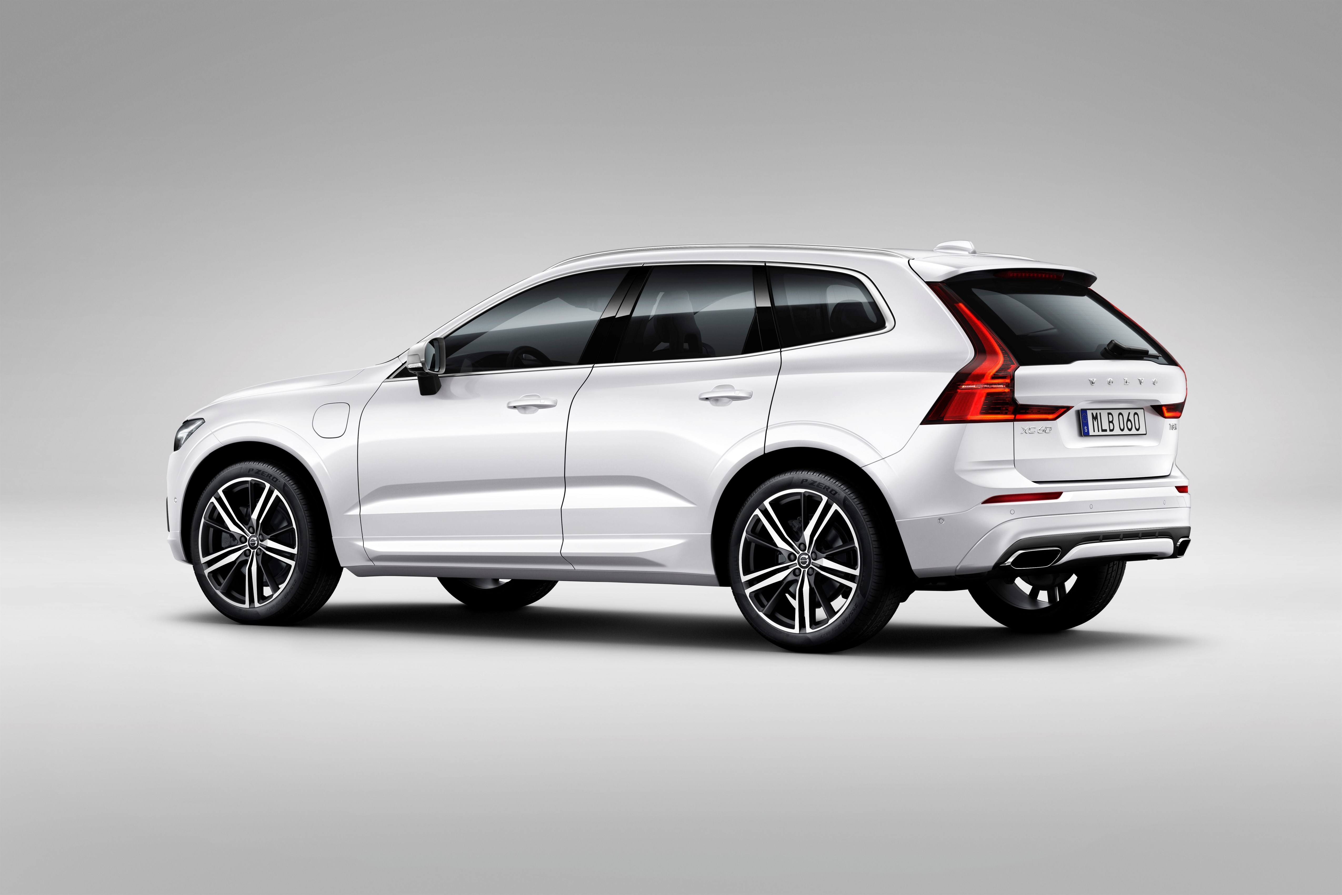 Volvo XC60 reviews big