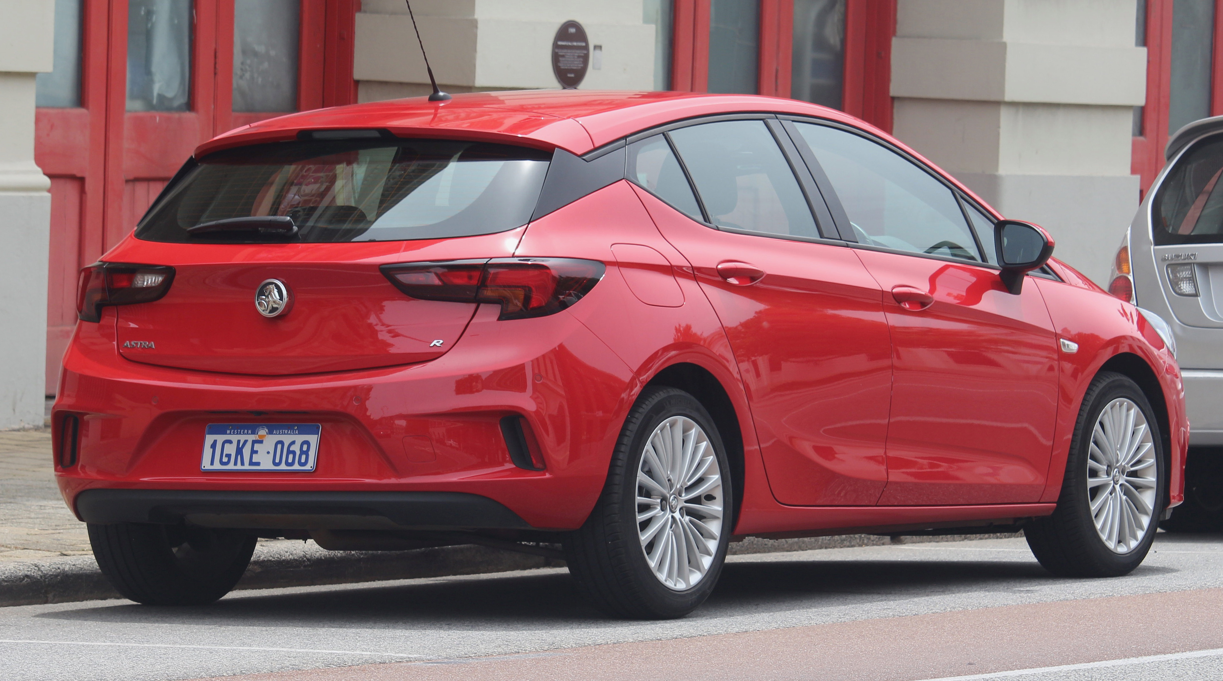 Opel Astra Hatchback reviews big