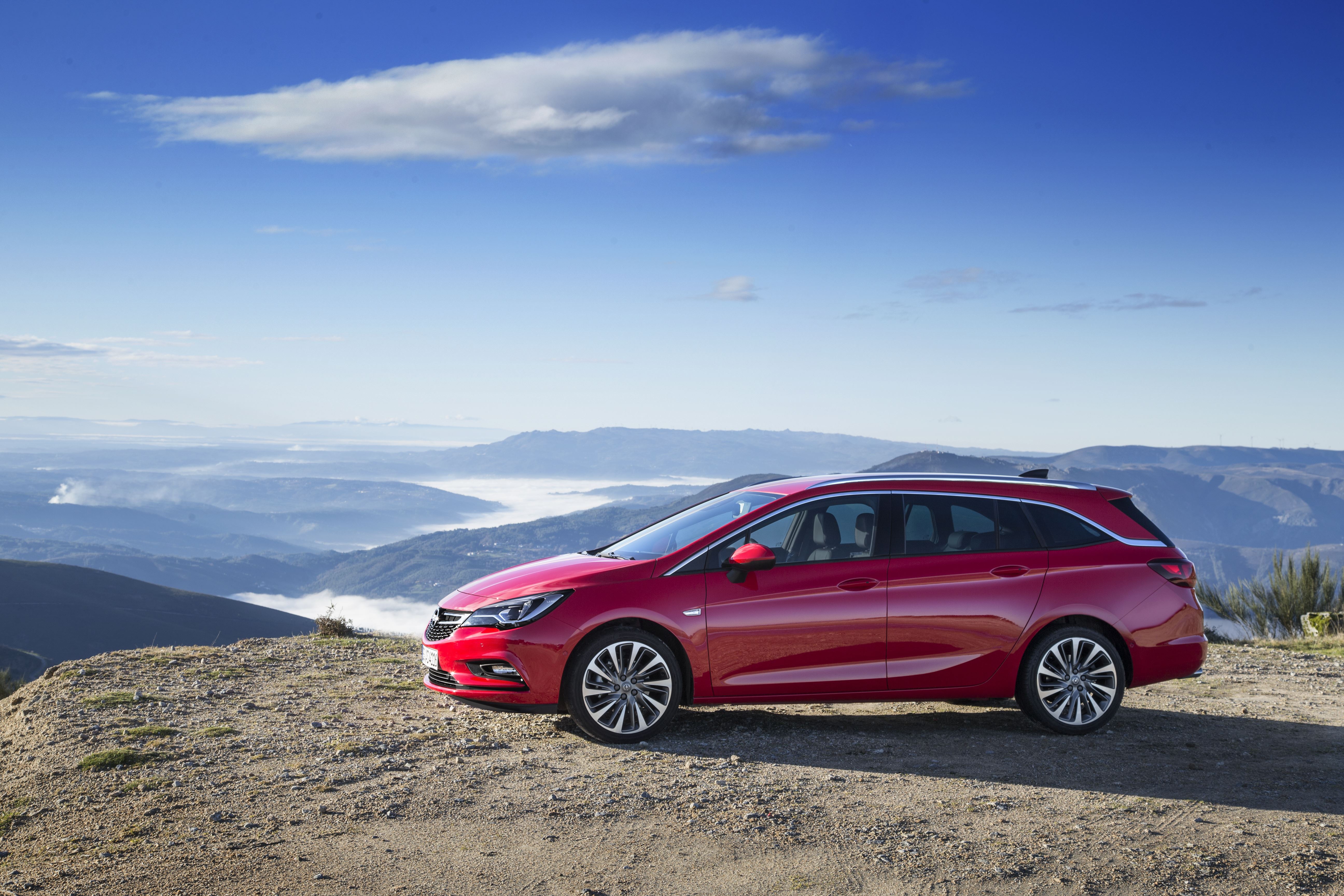 Opel Astra Sports Tourer mod model