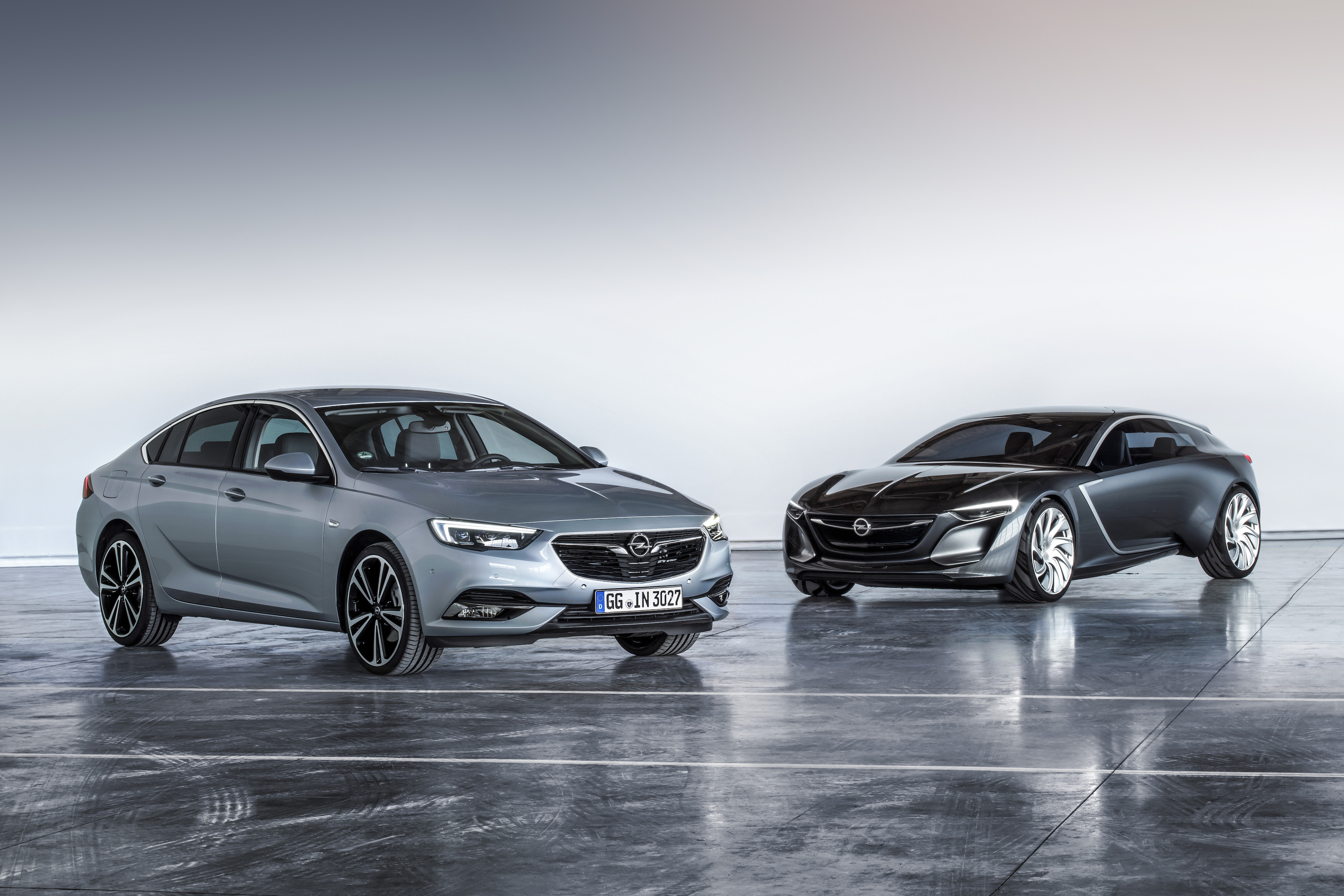 Opel Insignia Grand Sport mod specifications