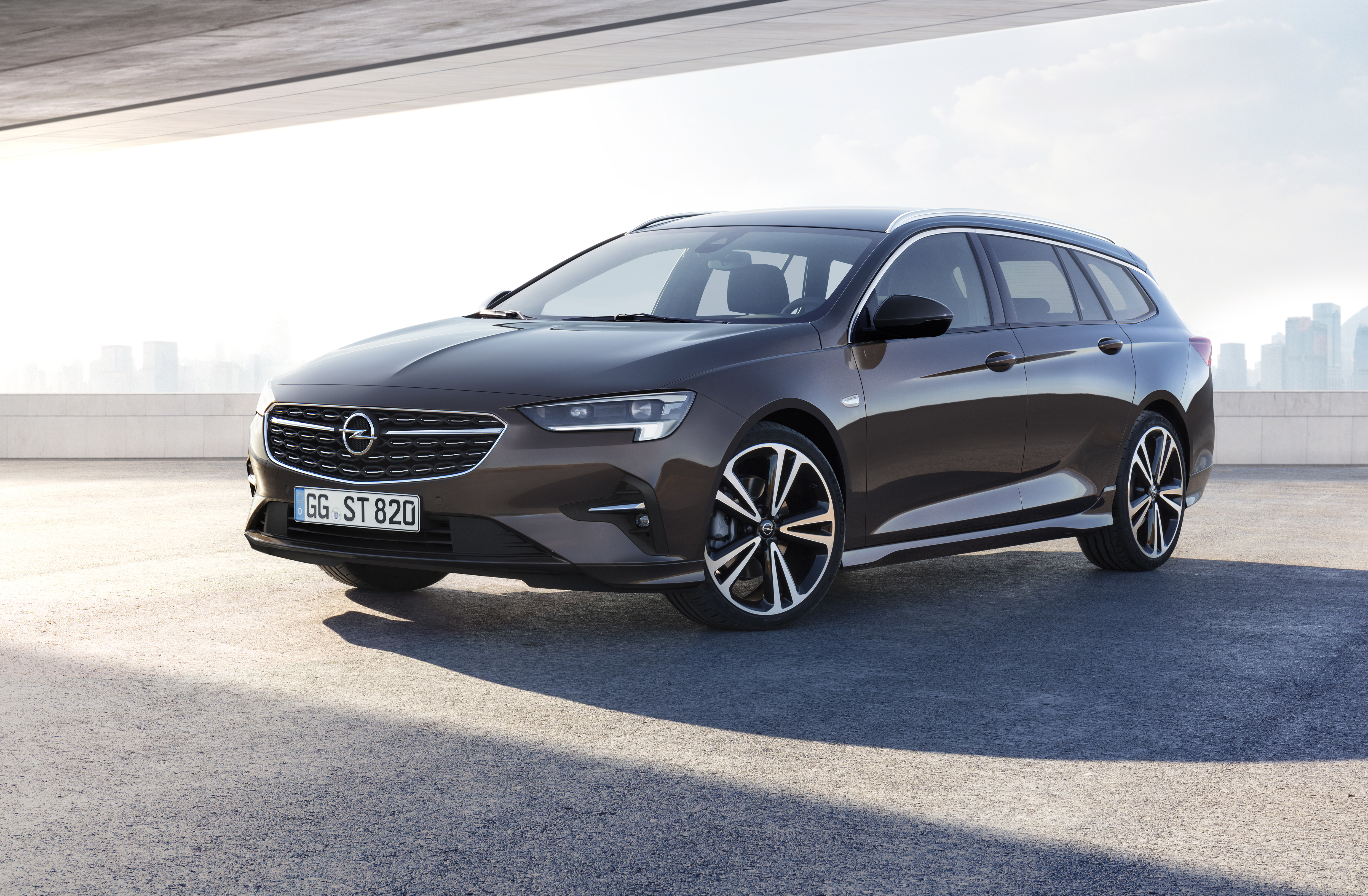 Opel Insignia Sports Tourer 4k specifications