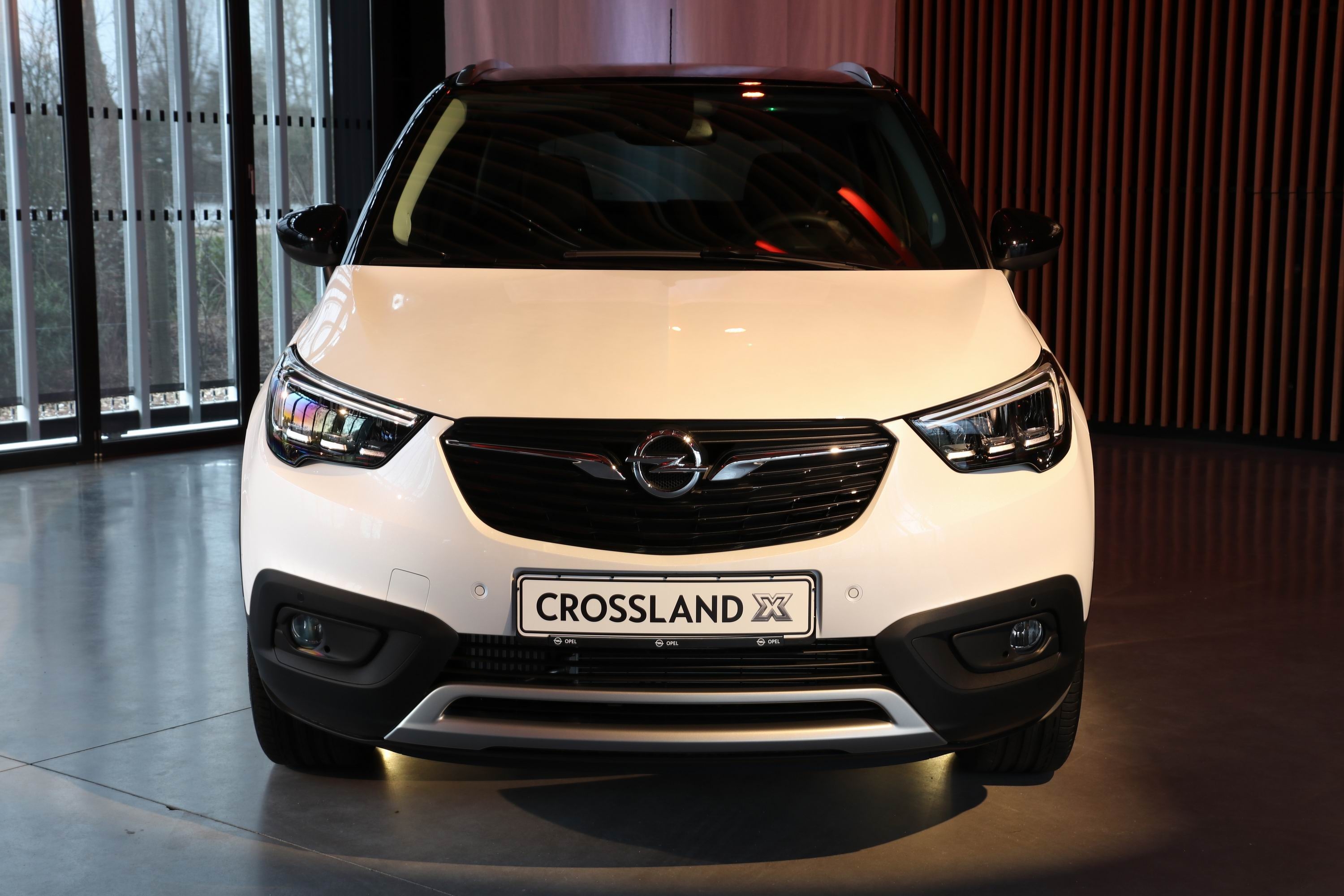 Opel Crossland X modern photo