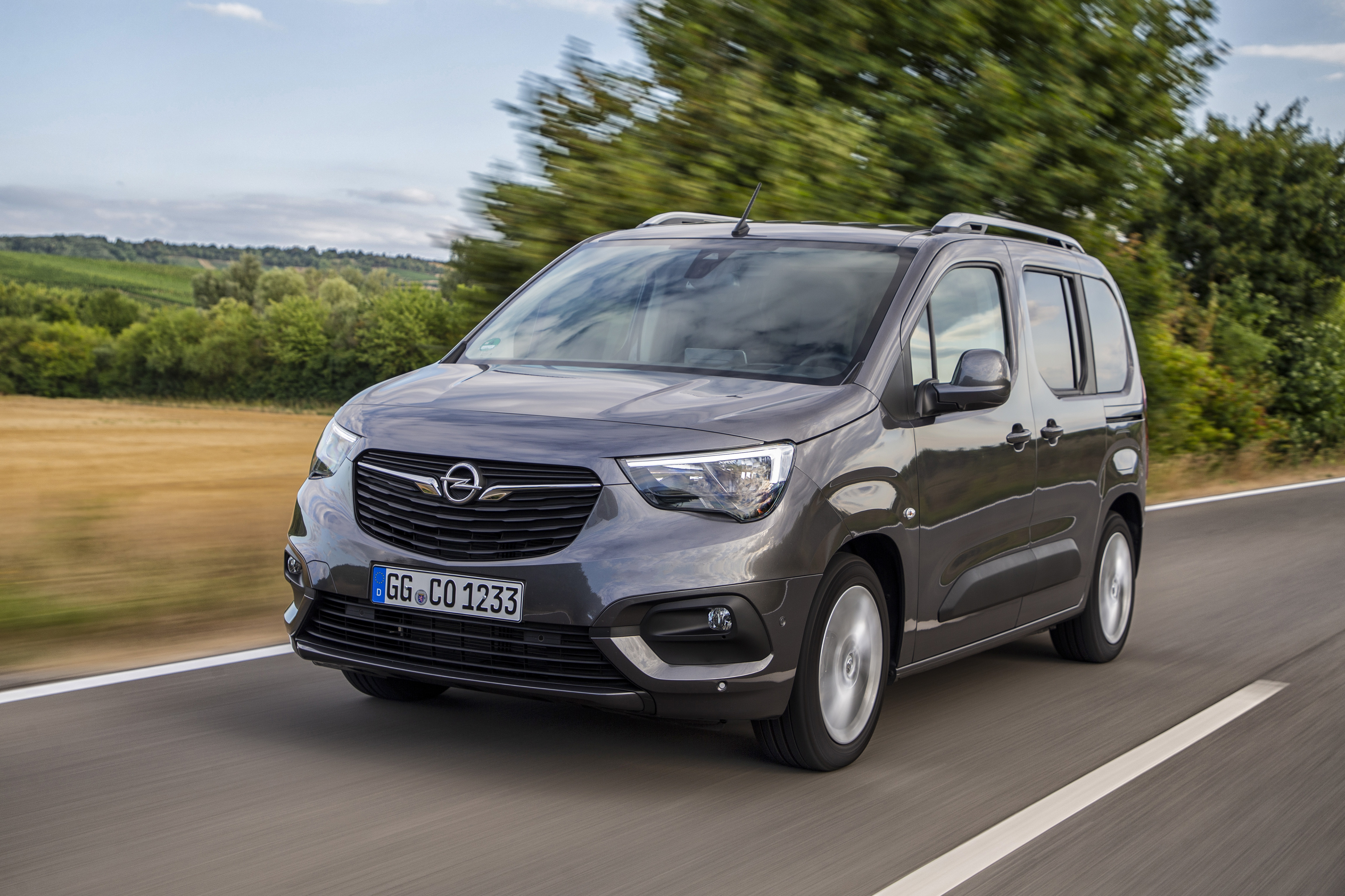 Opel Combo Life modern specifications