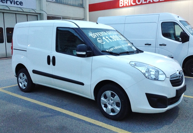 Opel Combo Cargo 4k specifications Opel Combo Cargo accessories specifications