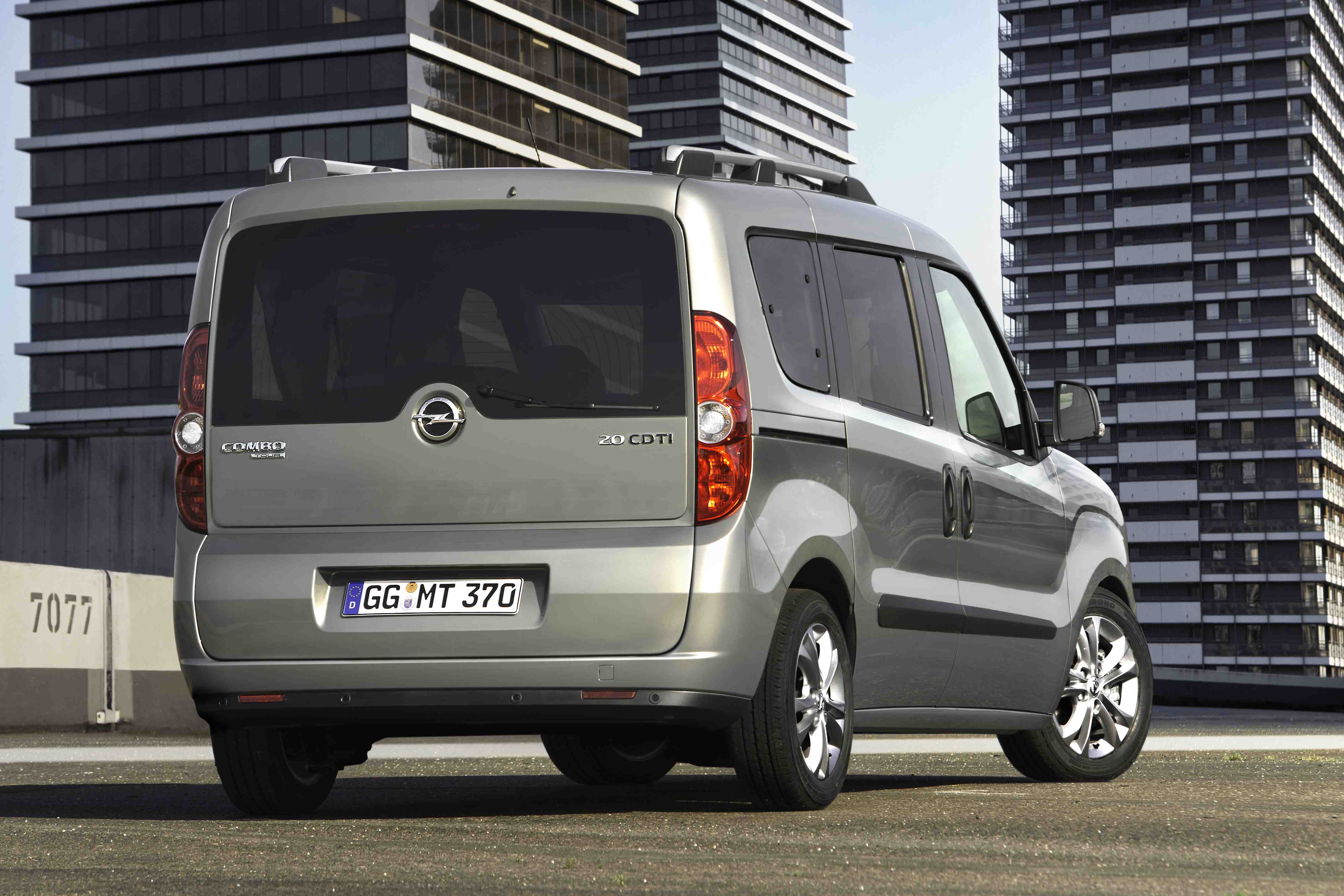 Opel Combo Cargo mod specifications