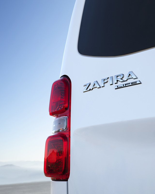 Opel Zafira Life modern big Opel Zafira Life 4k model