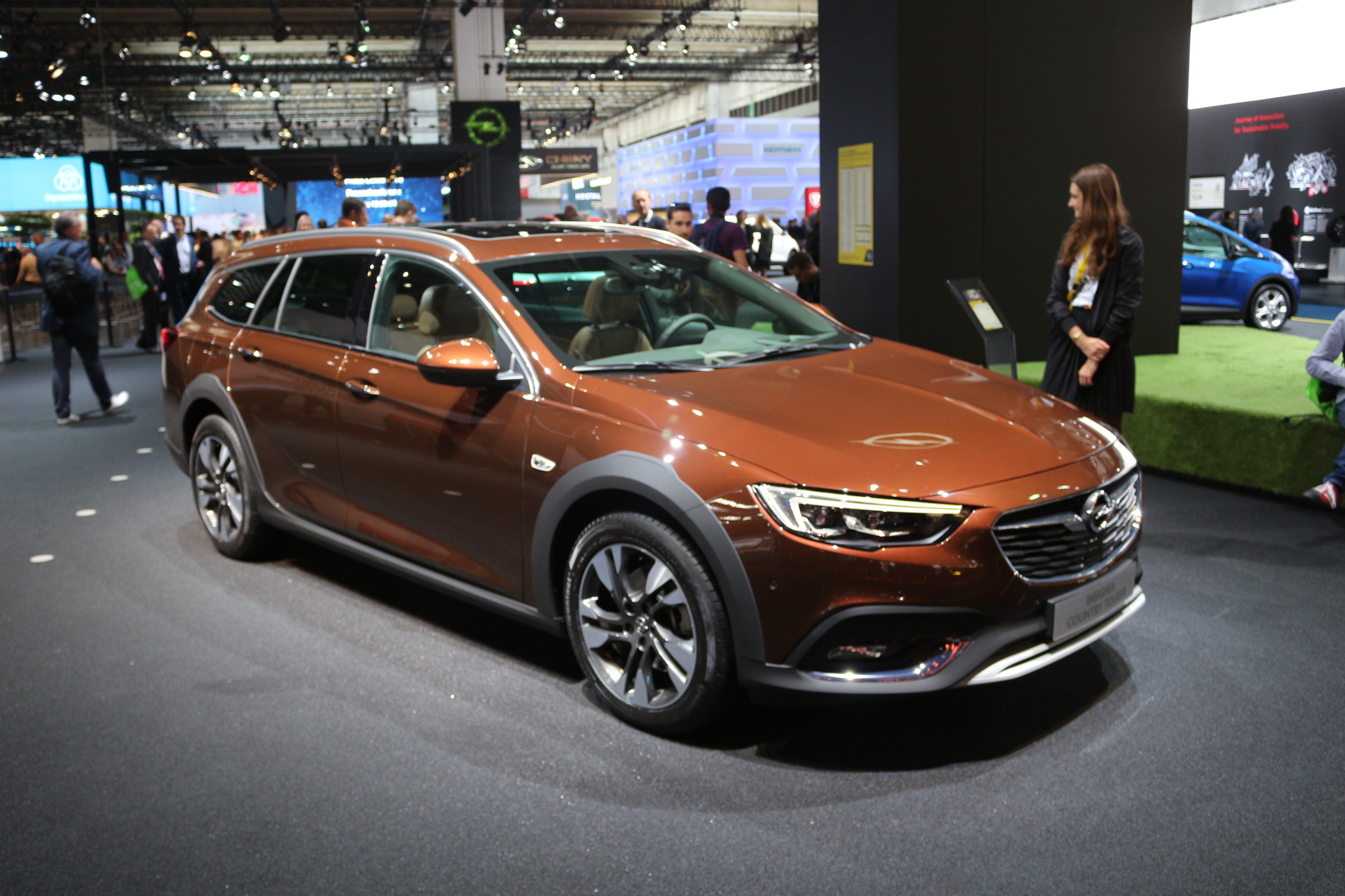 Opel Insignia Country Tourer hd photo