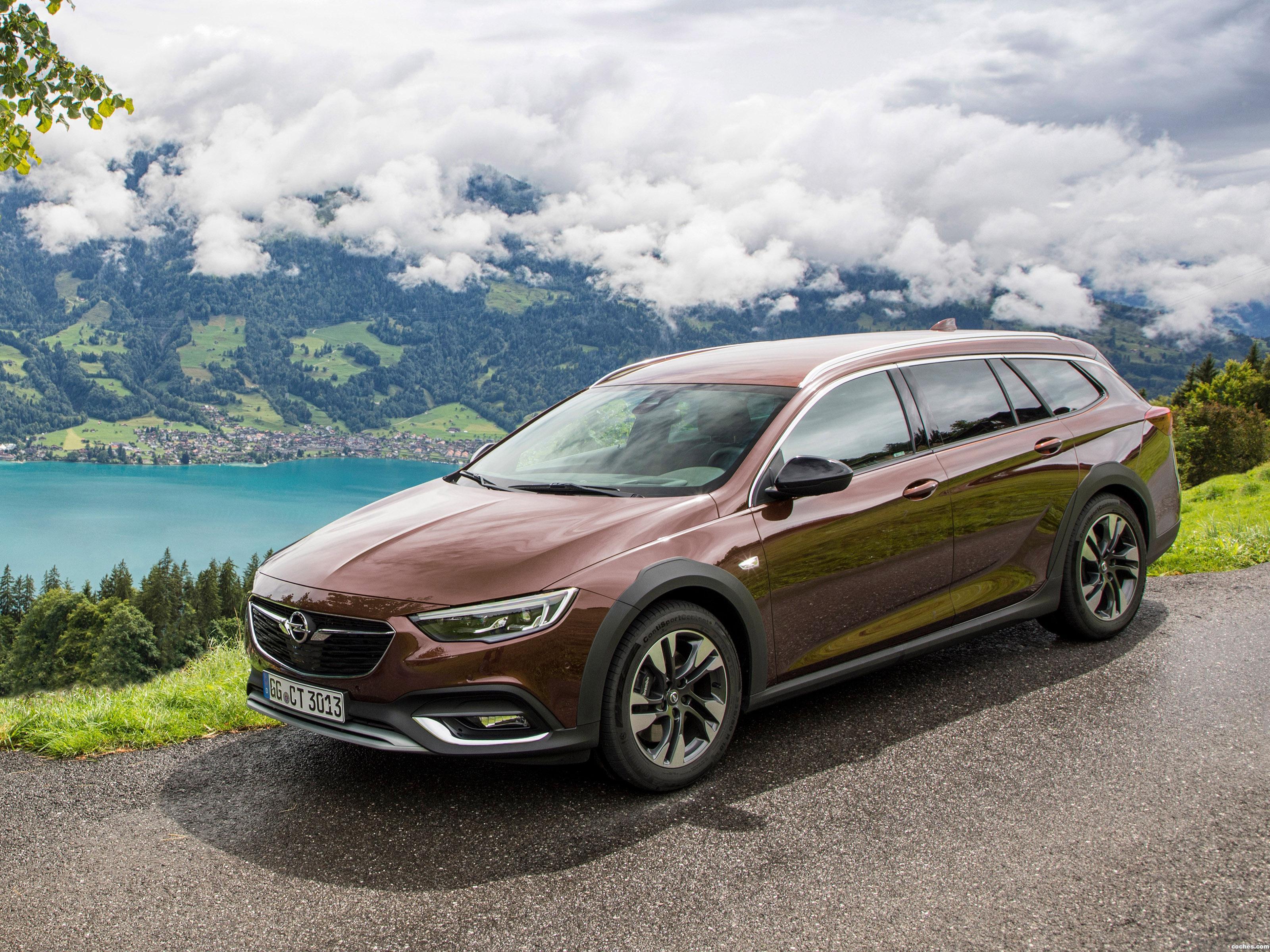 Opel Insignia Country Tourer best model