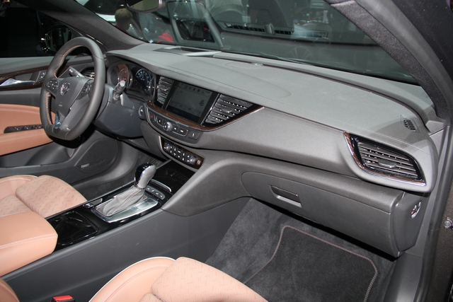 Opel Insignia Sports Tourer hd restyling Opel Insignia Sports Tourer accessories model