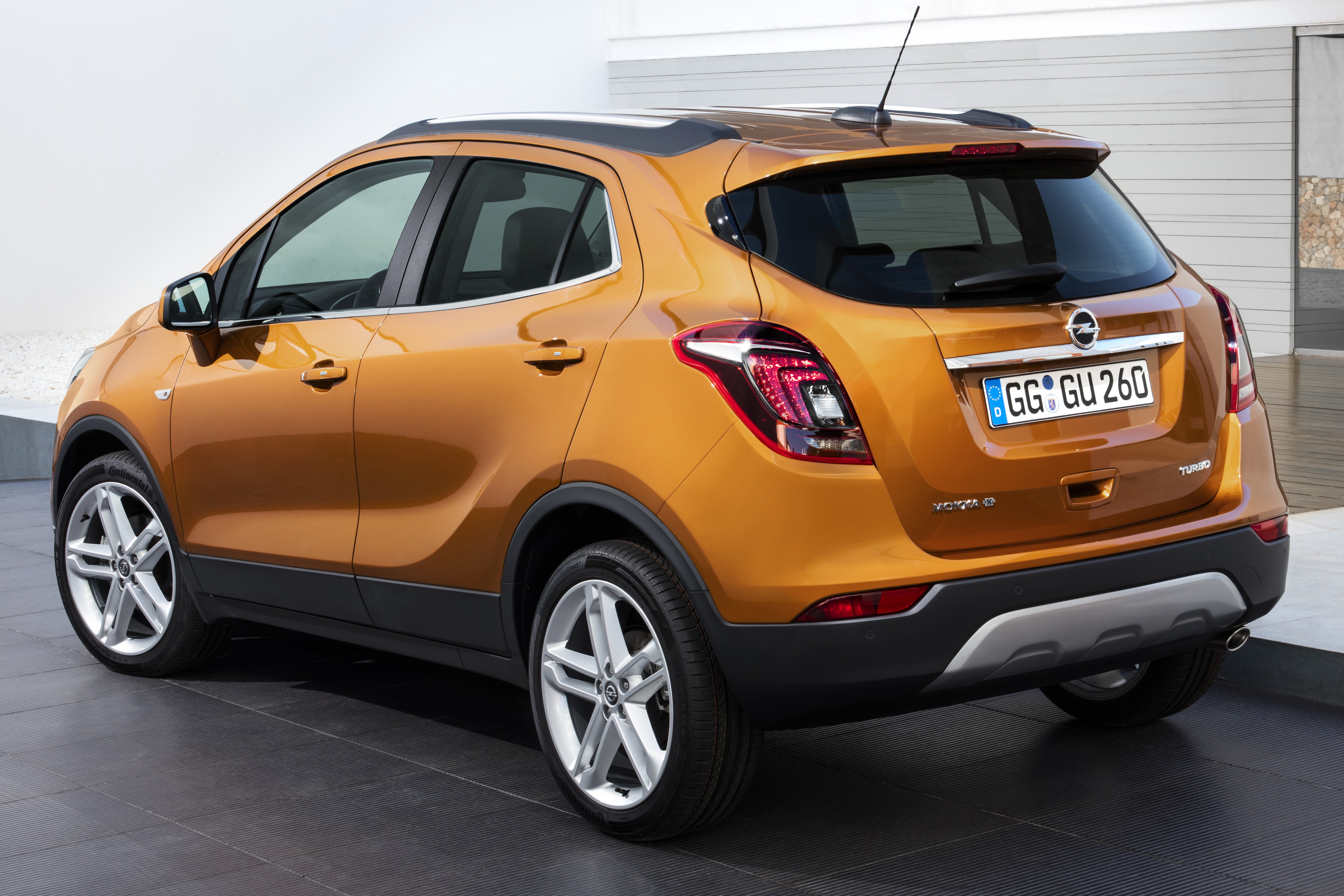Opel Mokka X reviews specifications
