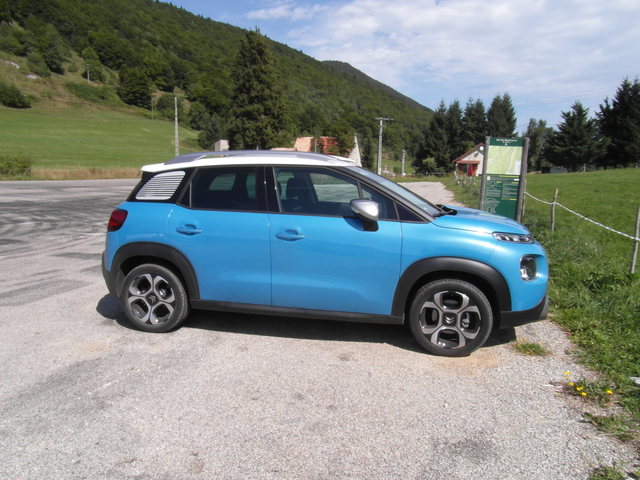Citroen C3 Aircross modern model Citroen C3 Aircross suv specifications