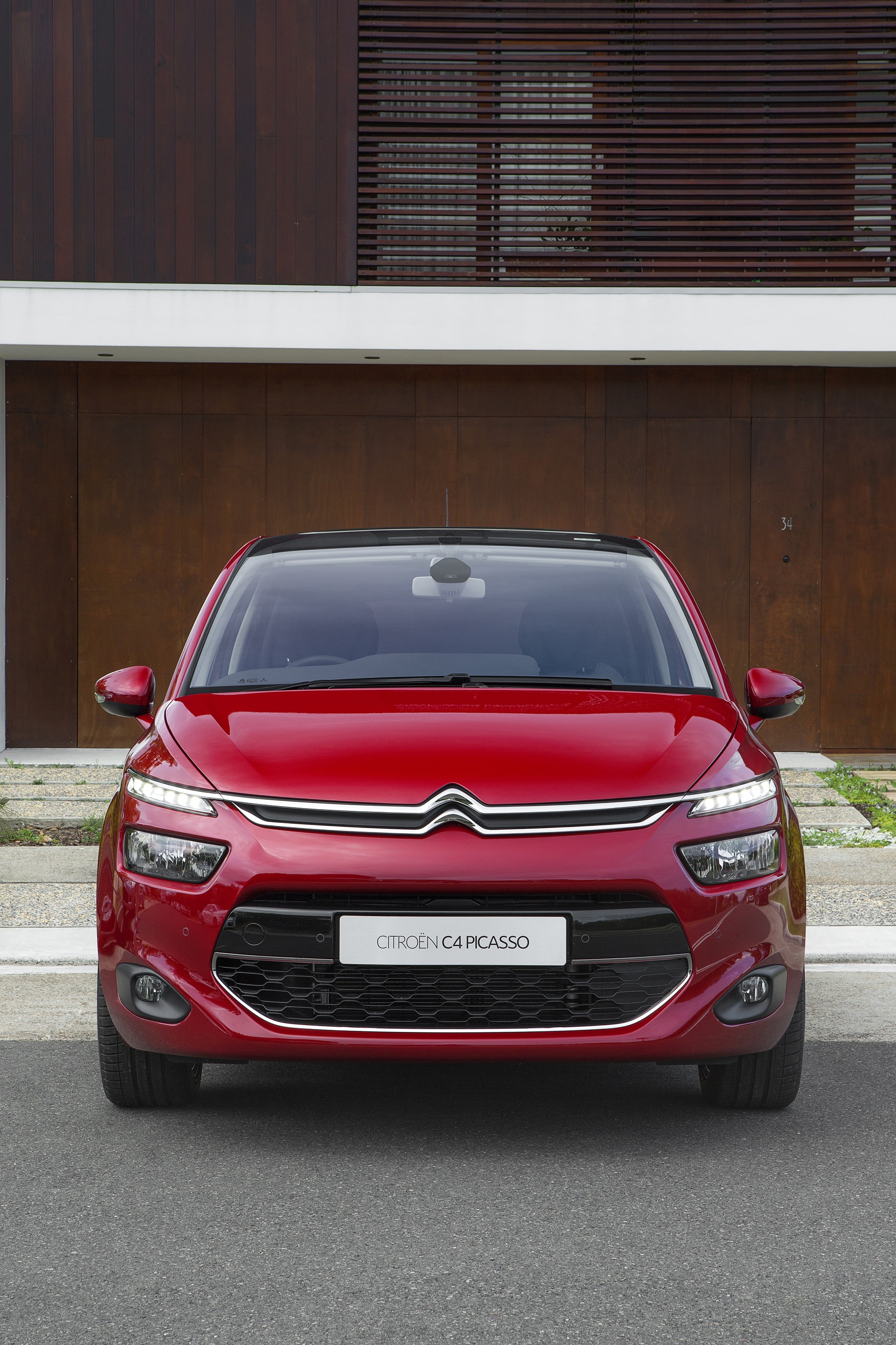 Citroen C4 Picasso exterior restyling