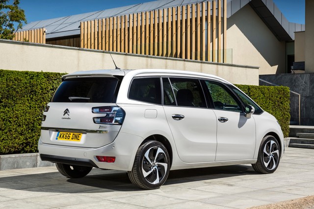 Citroen Grand C4 Picasso accessories specifications Citroen Grand C4 Picasso minivan big