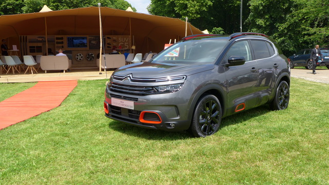 Citroen C5 Aircross accessories big Citroen C5 Aircross accessories 2018