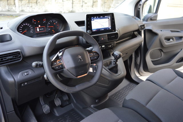 Citroen Berlingo Van 4k restyling Citroen Berlingo Van interior photo