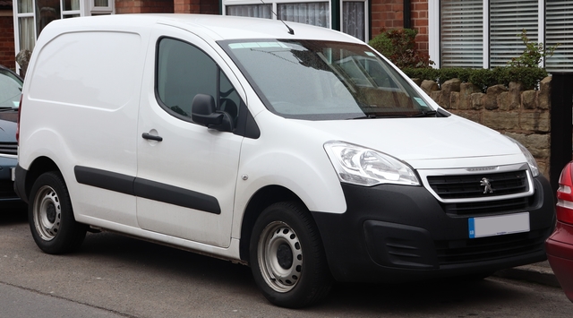 Citroen Berlingo Van reviews restyling Citroen Berlingo Van exterior specifications