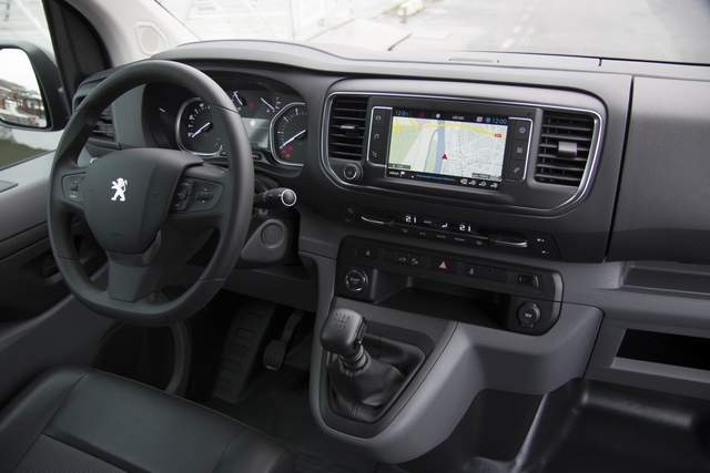 Citroen Jumpy Combi mod model Citroen Jumpy Combi minivan big