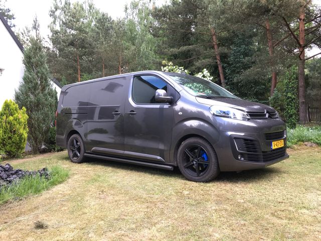 Citroen Jumpy Combi minivan 2016 Citroen Jumpy Combi modern model