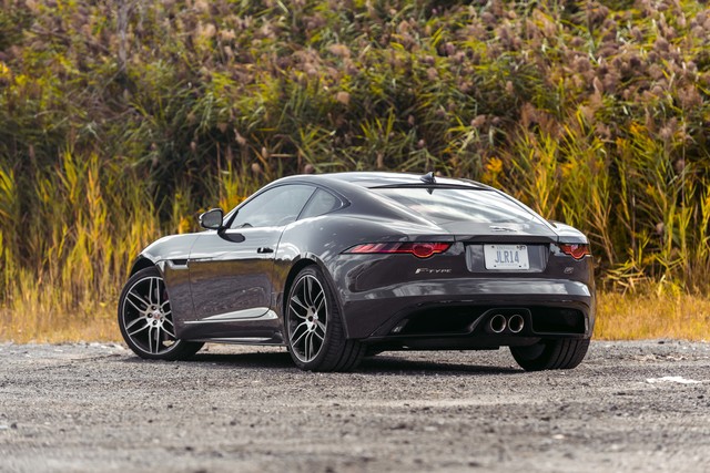 Jaguar F-Type Coupe 4k photo
