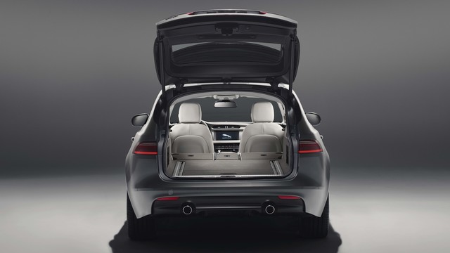 Jaguar XF Sportbrake best photo