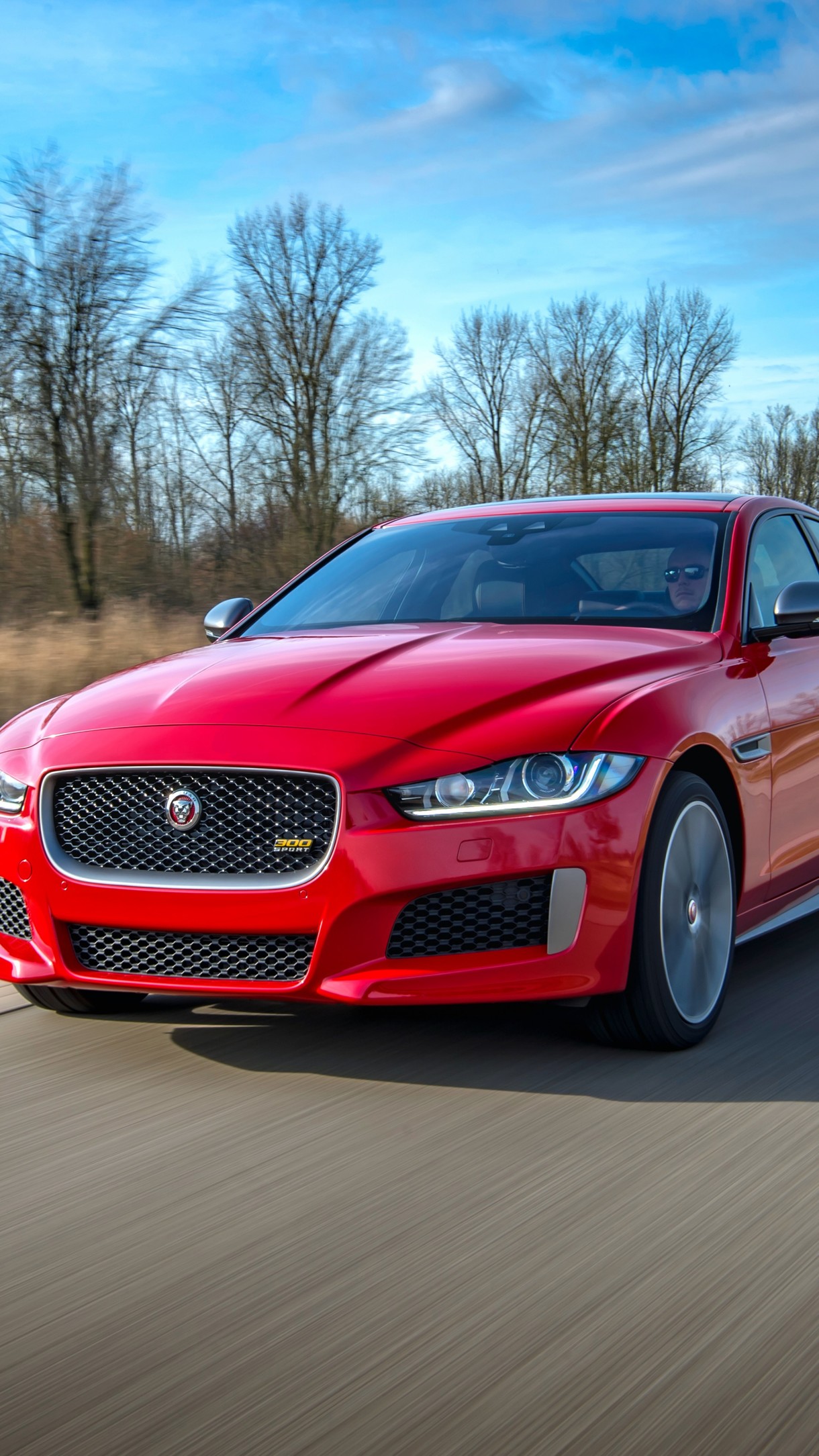 jaguar xe 2015