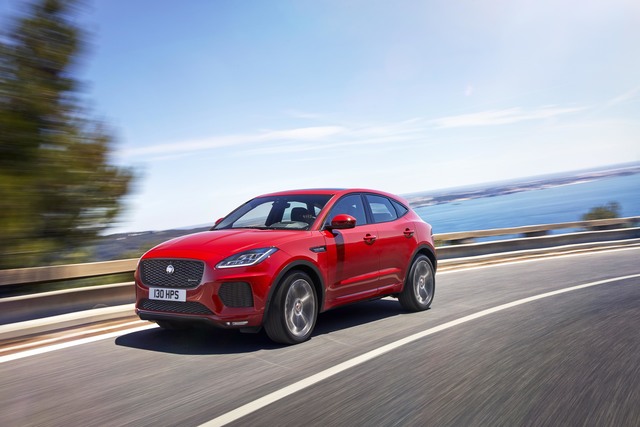 Jaguar E-Pace suv big