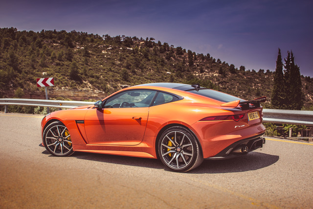 Jaguar F-Type reviews specifications
