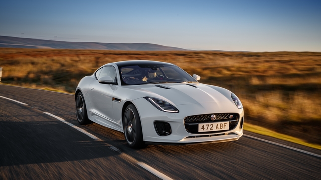 Jaguar F-Type reviews specifications