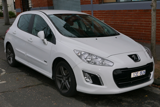 Peugeot 308 5-door 4k specifications