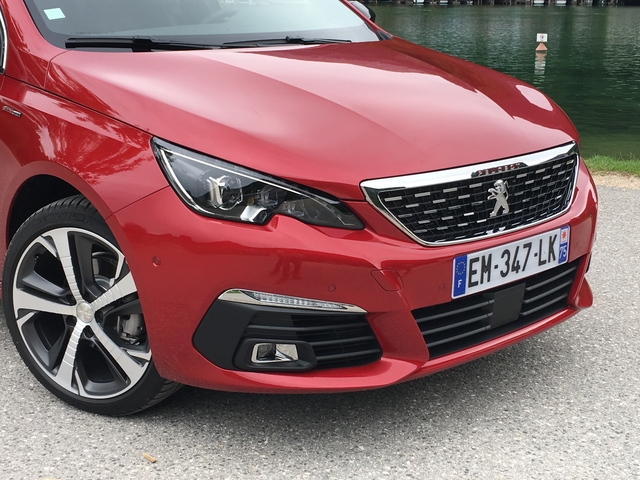 Peugeot 308 SW mod photo