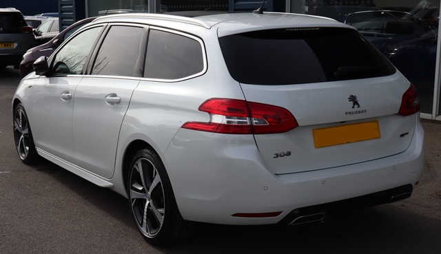 Peugeot 308 SW interior big