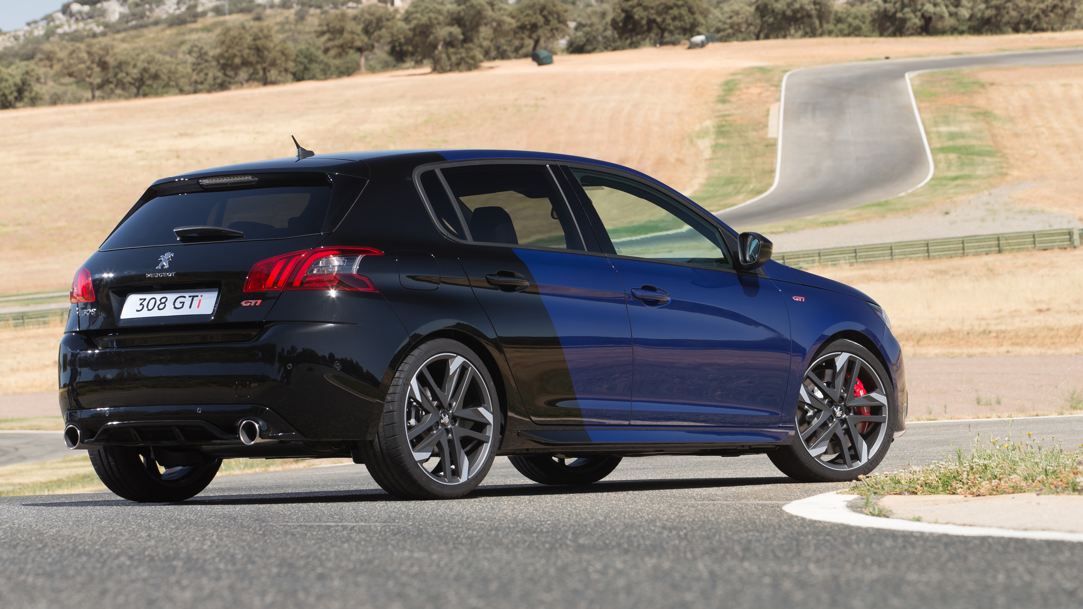 Peugeot 308 GTi hd specifications