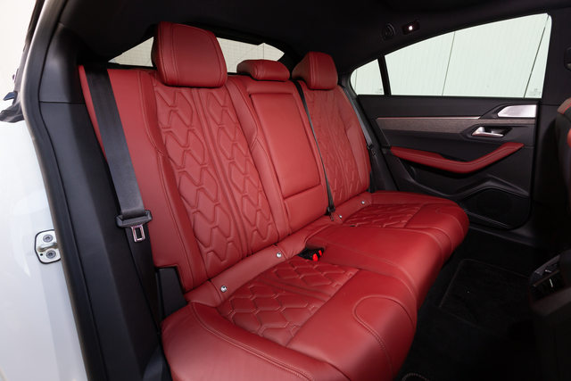 Peugeot 508 SW exterior specifications