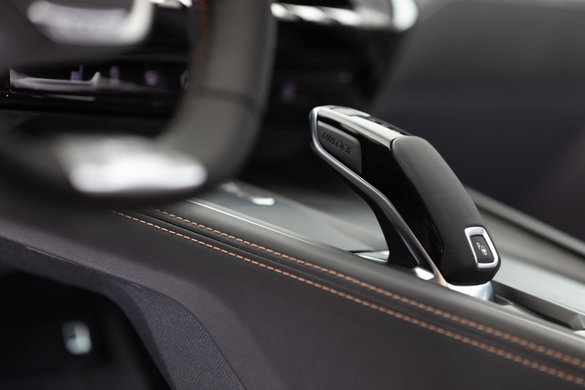 Peugeot 508 reviews model Peugeot 508 exterior photo