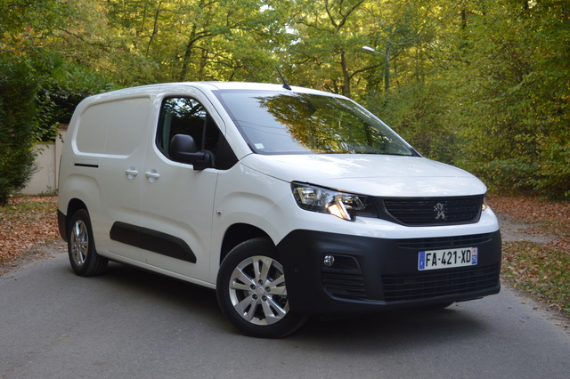 Peugeot Partner exterior photo Peugeot Partner accessories big