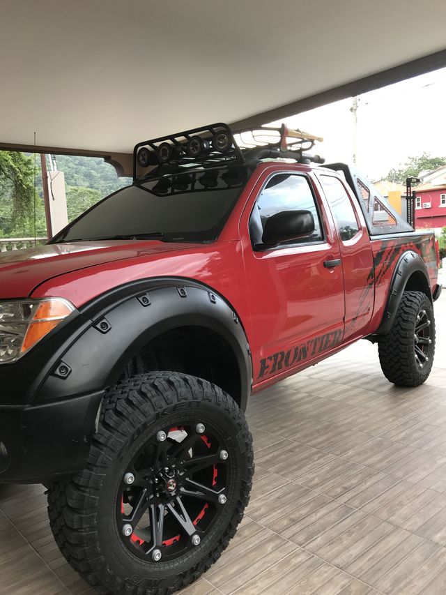 Datsun Cross modern photo