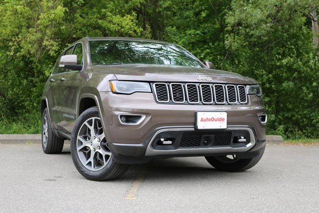 Jeep Cherokee accessories 2018 Jeep Cherokee interior photo