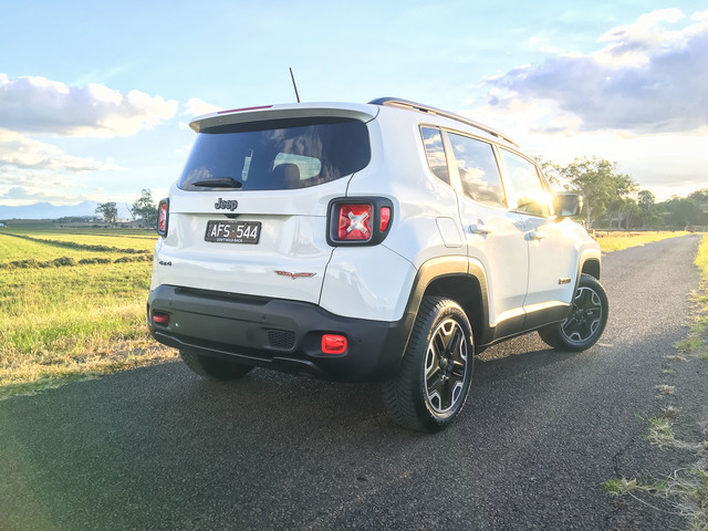 Jeep Renegade suv big