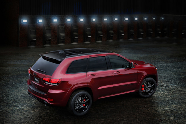 Jeep Grand Cherokee interior big Jeep Grand Cherokee accessories specifications