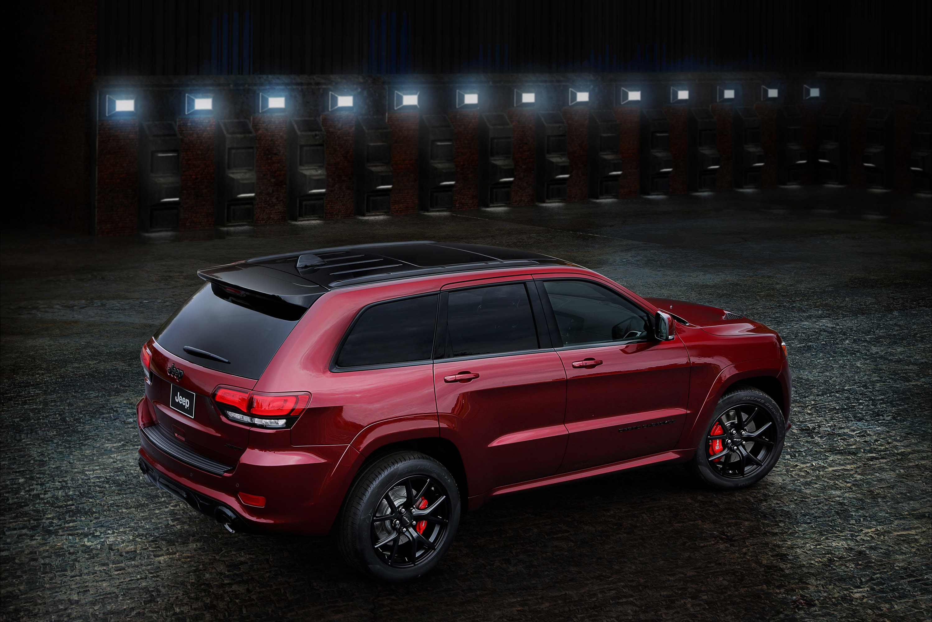 Jeep Grand Cherokee accessories specifications