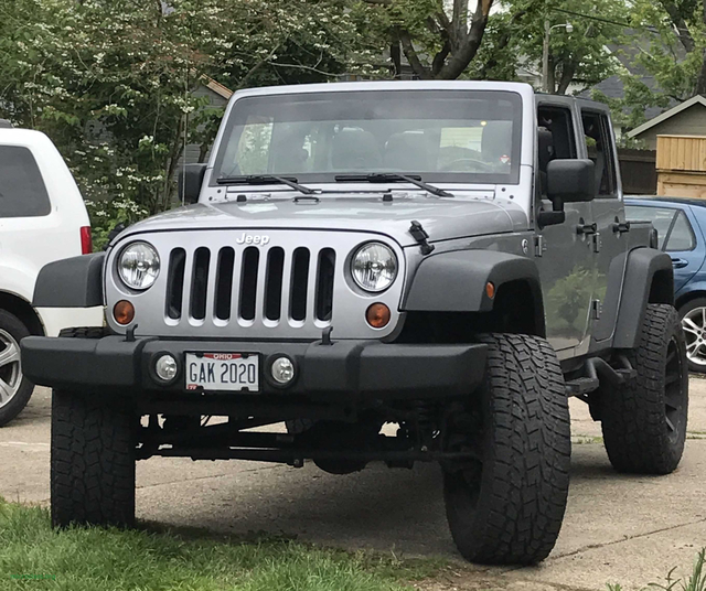 Jeep Gladiator mod restyling