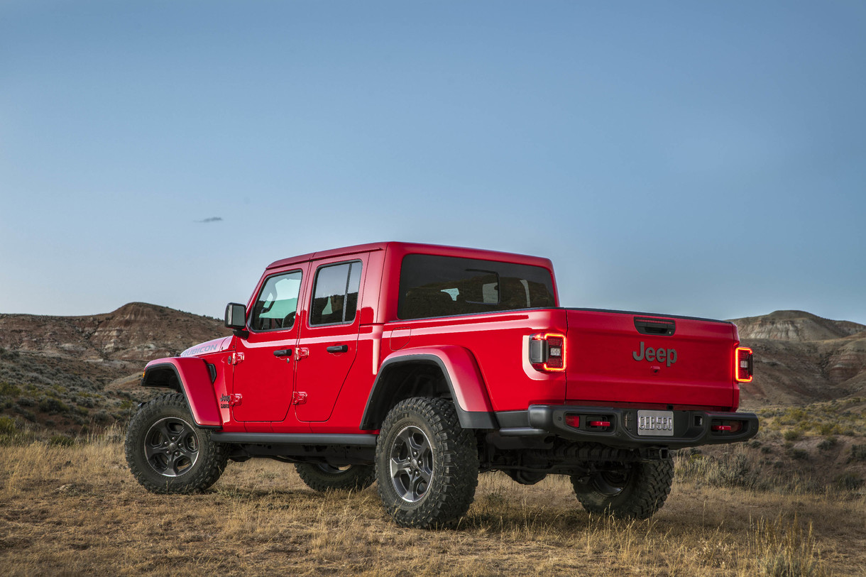 jeep-gladiator-photos-and-specs-photo-jeep-gladiator-best-restyling-and-33-perfect-photos-of