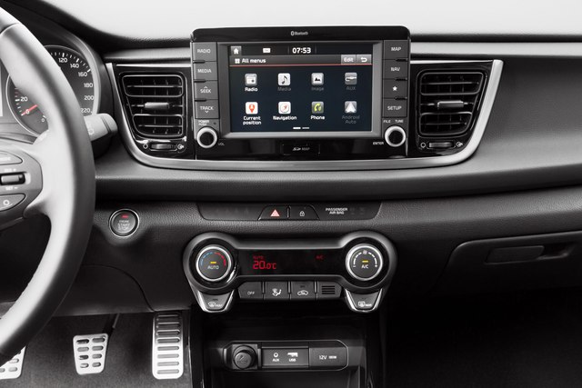 KIA Rio Hatchback accessories specifications KIA Rio Hatchback interior specifications