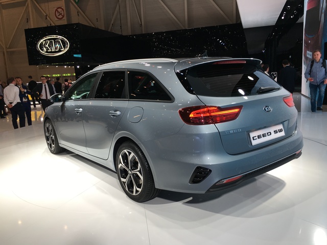 KIA Ceed modern restyling KIA Ceed 4k restyling