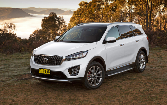 KIA Ceed GT accessories specifications KIA Ceed GT hatchback big