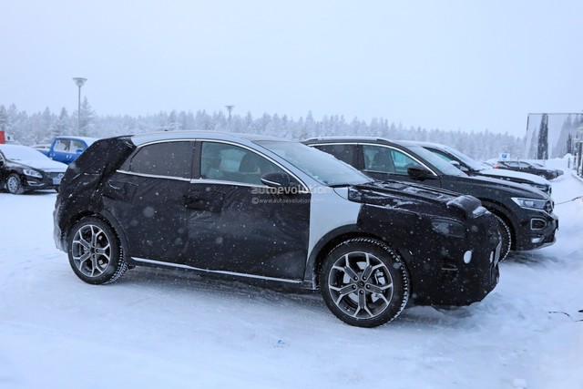 KIA XCeed exterior restyling KIA XCeed hd specifications